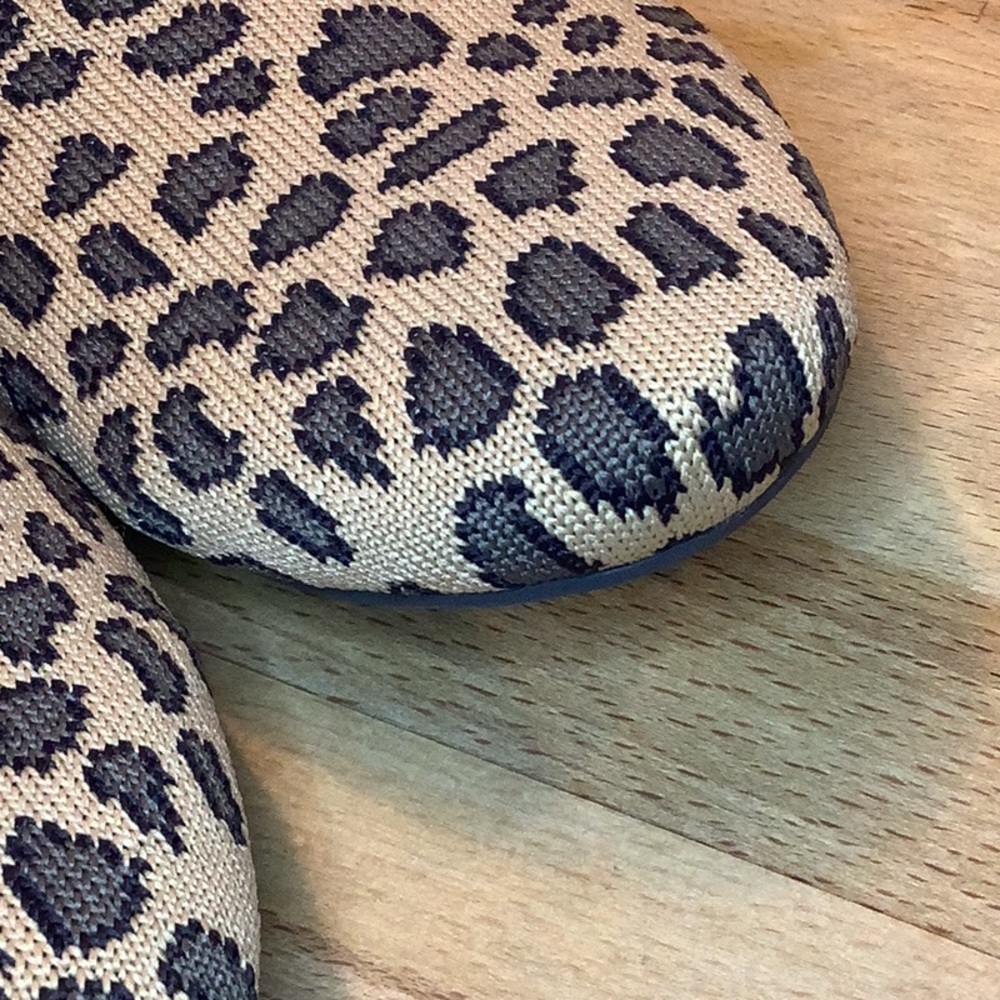 Gently Used Rothy’s Loafer In Patternsize 10. - image 4